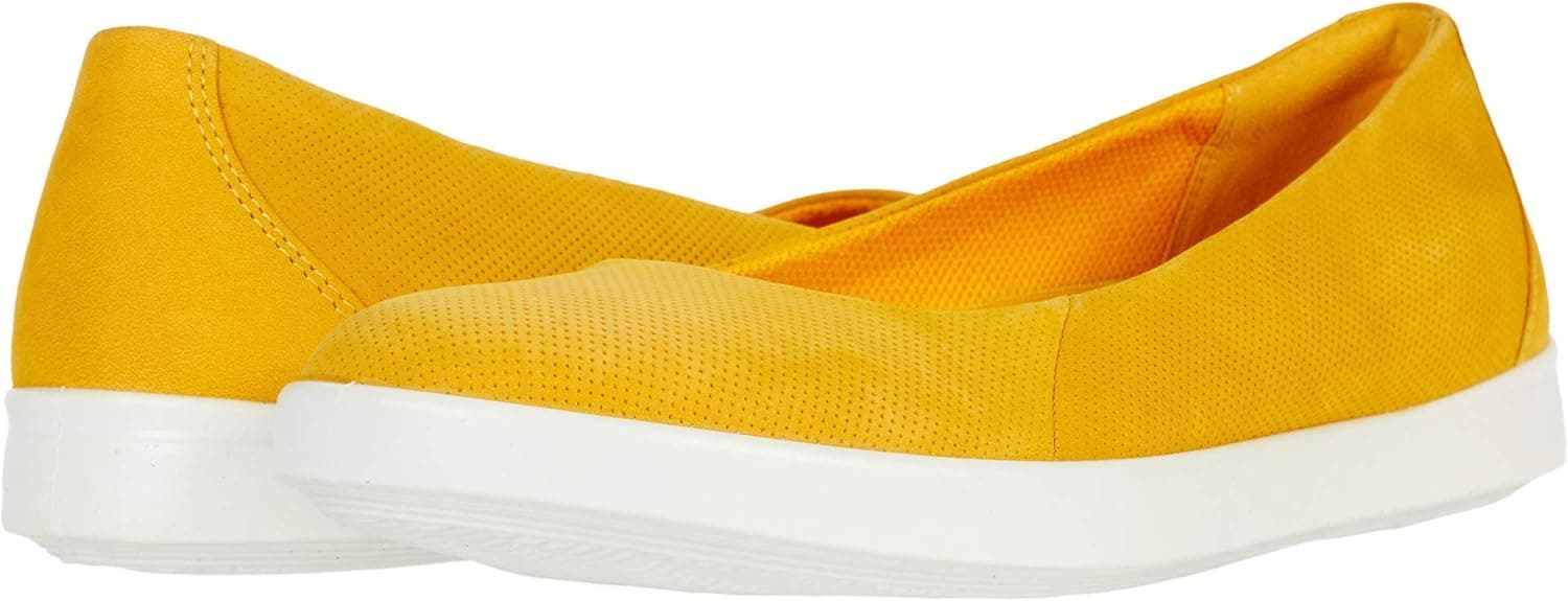 ECCO Women's Barentz Ballerina Slip on Loafer