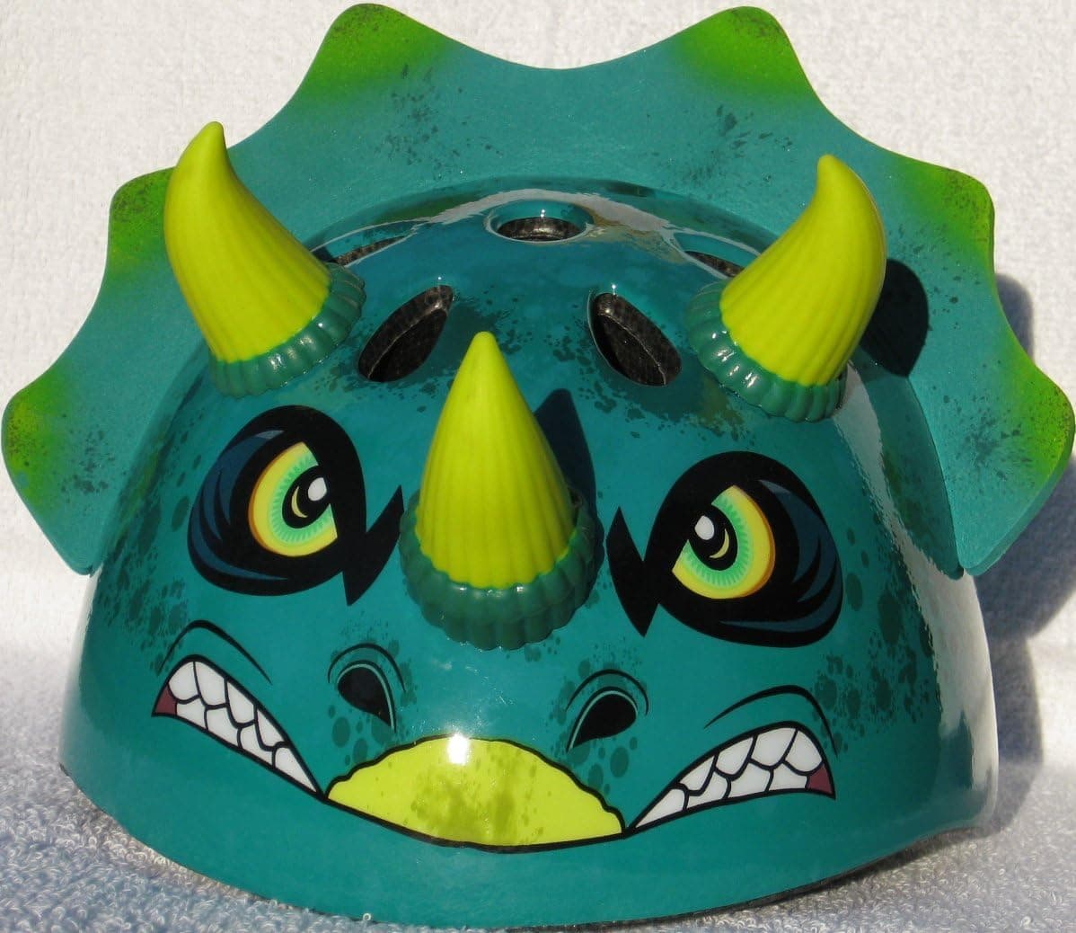 Raskullz T-Chopz Green Bike Helmet (Ages 3-5)