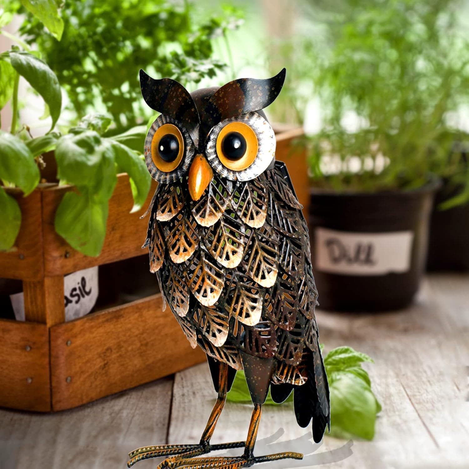 Shorayn Garden Statue Metal Owl Yard Art Outdoor Decor with Solar LED Lights for Patio Lawn Decoration Great Gifts