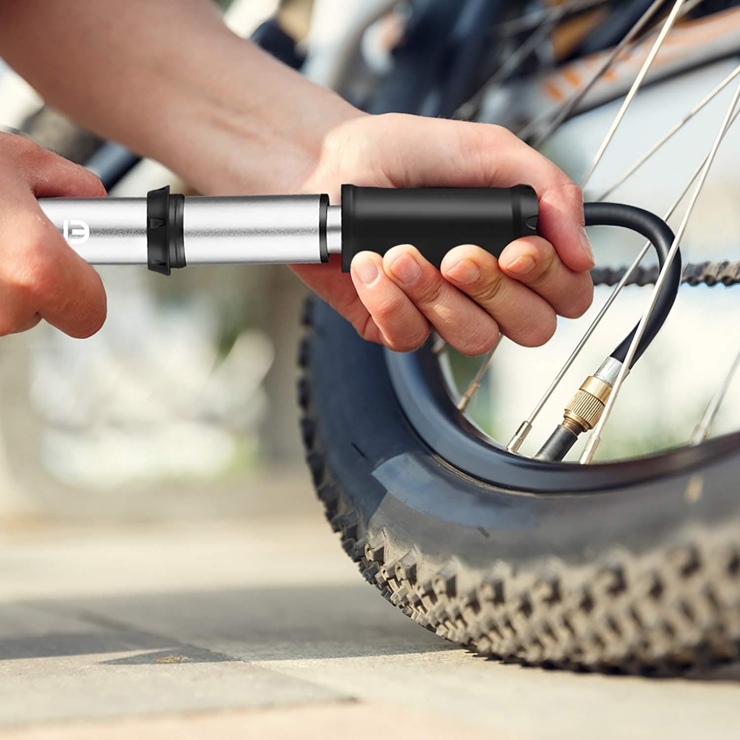 ENKEEO Mini Bike Pump, Portable Pocket Tire Pump Fits Presta & Schrader Valve, for Cycles and Balls, High Pressure 140 Psi, Mount Kit Included