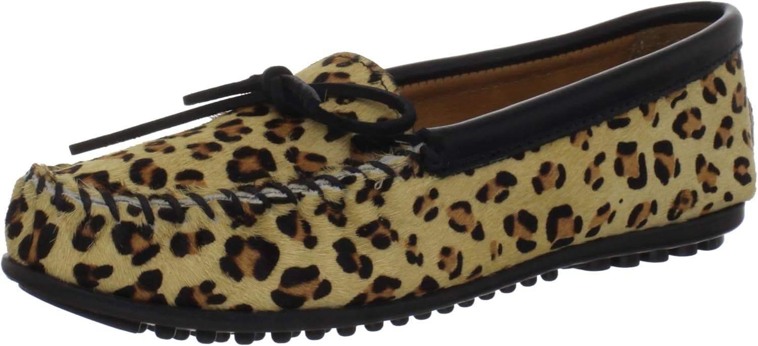 Minnetonka Women's Full Leopard Mocassin