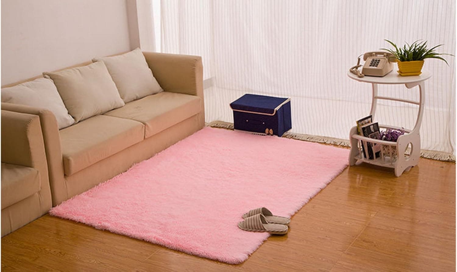 BlueSnail Super Ultra Soft Thick Morden Shag Area Rug, 4' x 5', Bedroom Livingroom Sittingroom Floor Rug Carpet Blanket for Children Play Home Decorate (4.5cm, Pink)