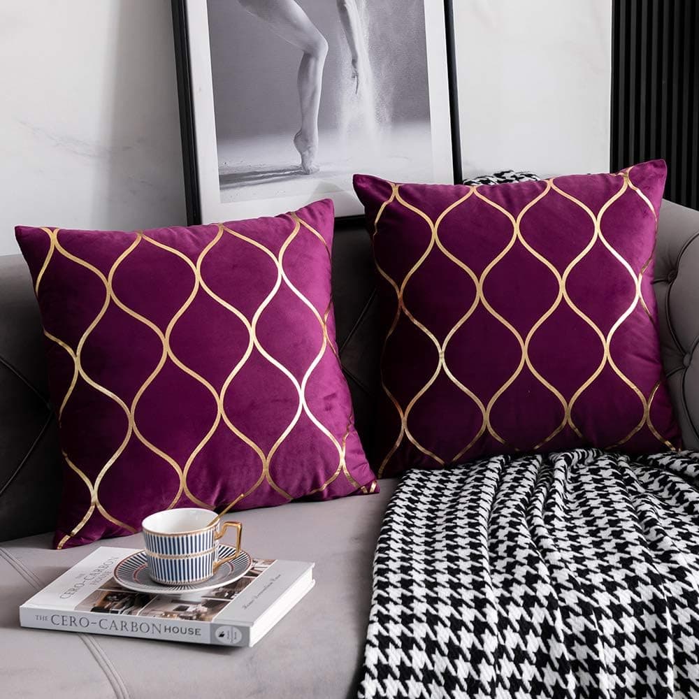 DEZENE Gold Velvet Throw Pillow Covers Purple: 2 Pack 16x16 Inch Square Decorative Pillow Cases for Bedroom Sofa Couch Living Room