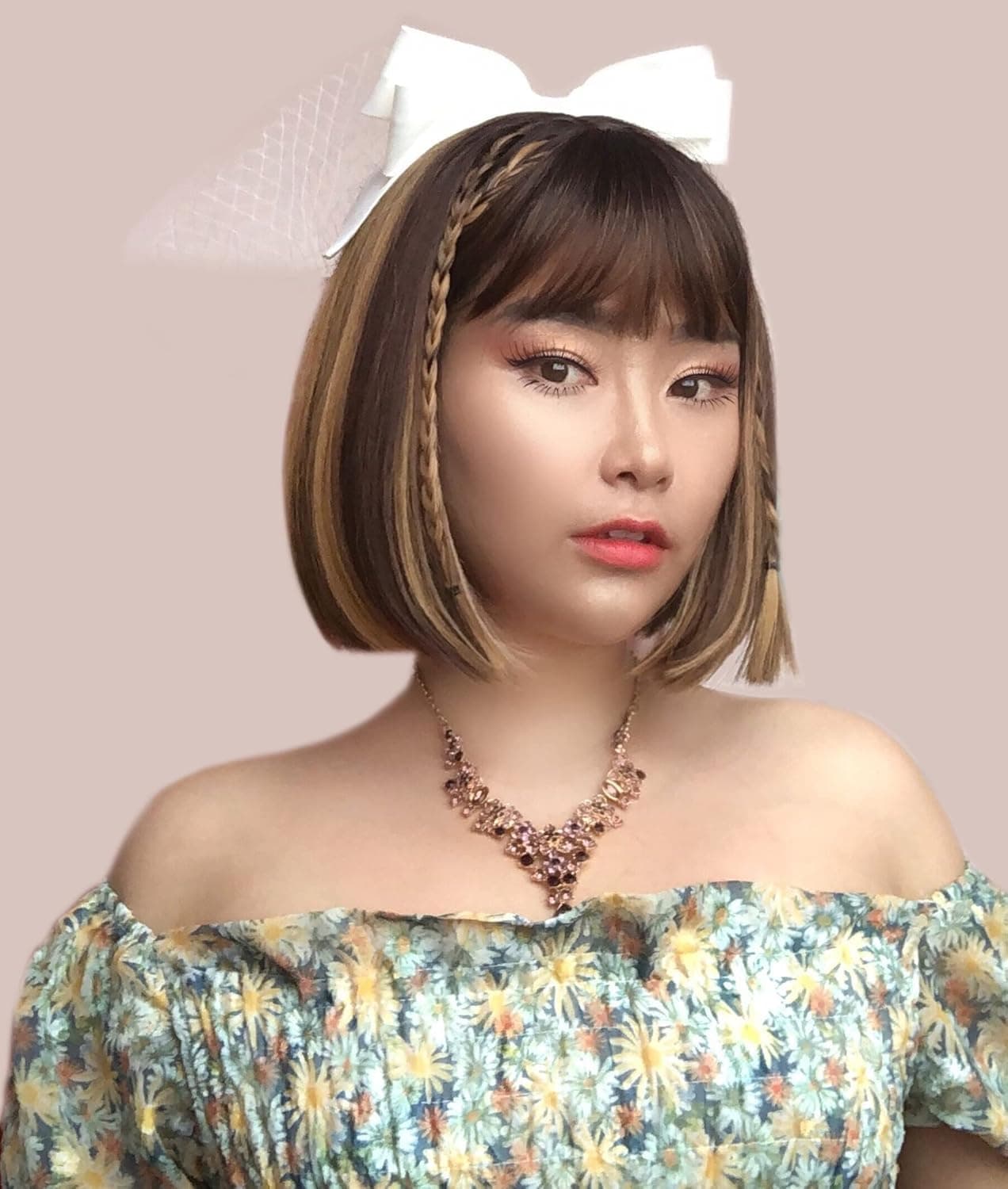 Highlight Straight Bob Synethertic Wigs with bangs Honey Blonde Ombre Short Wigs with Bangs p 4/27 Mix Brown Color Heat-resistant Synthetic Hair Wig For Women 150% Density 12 Inch