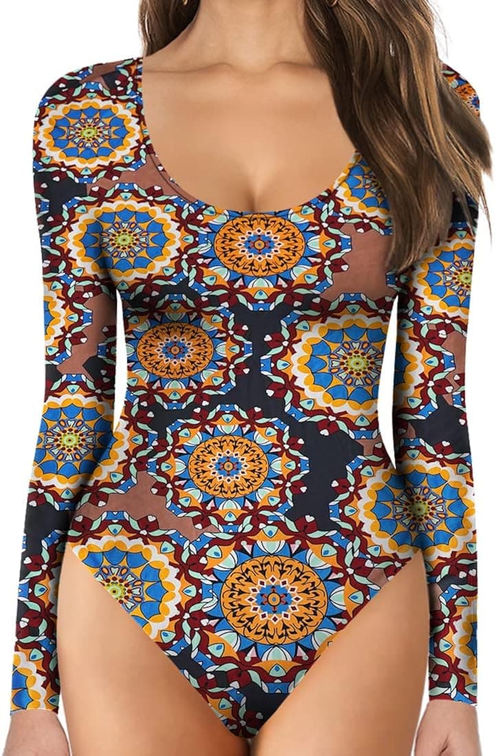 MANGOPOP Women's Scoop Neck Short Sleeve Long Sleeve Stretchy Basic Bodysuit Shirt