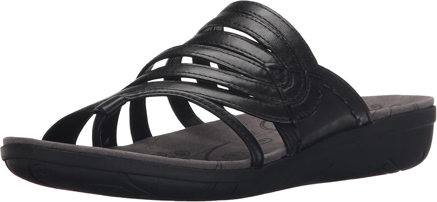 BareTraps Women's Jemily Wedge Sandal