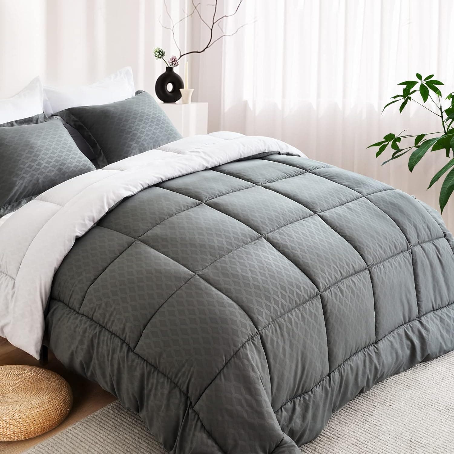 UNILIBRA Queen Size Comforter Set Lightweight, 3 Pieces Reversible Bedding Comforter Set Queen with Down Alternative Comforter, 2 Pillow Cases for All Season (Dark Grey/Light Grey)
