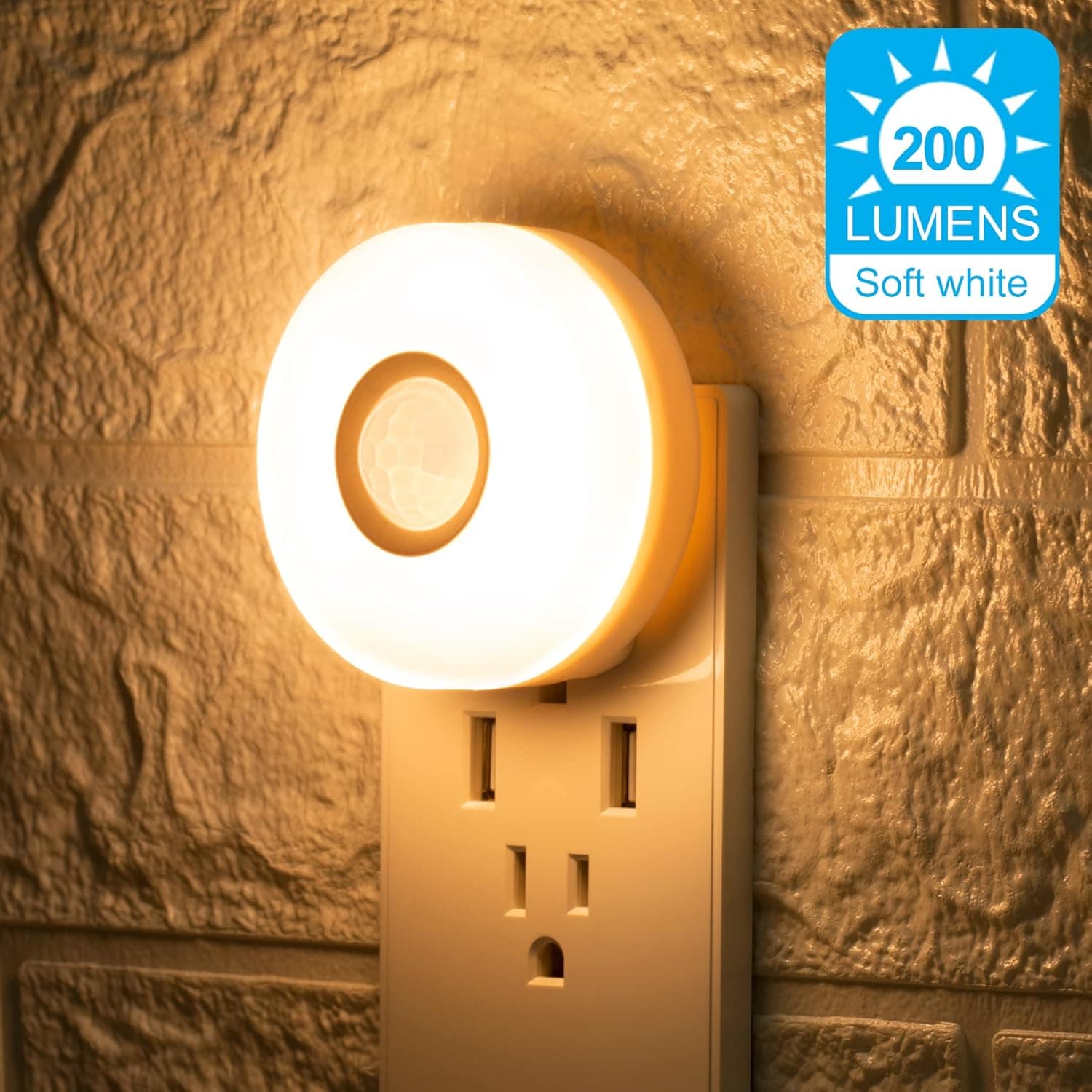 YELKO Motion Sensor Night Light Plug Into Wall, 200Lumen Extra Bright Plug in Night Lights Indoor, Plugin Motion Activated nightlight for Bathroom,Hallway(Cool White 1Pack)