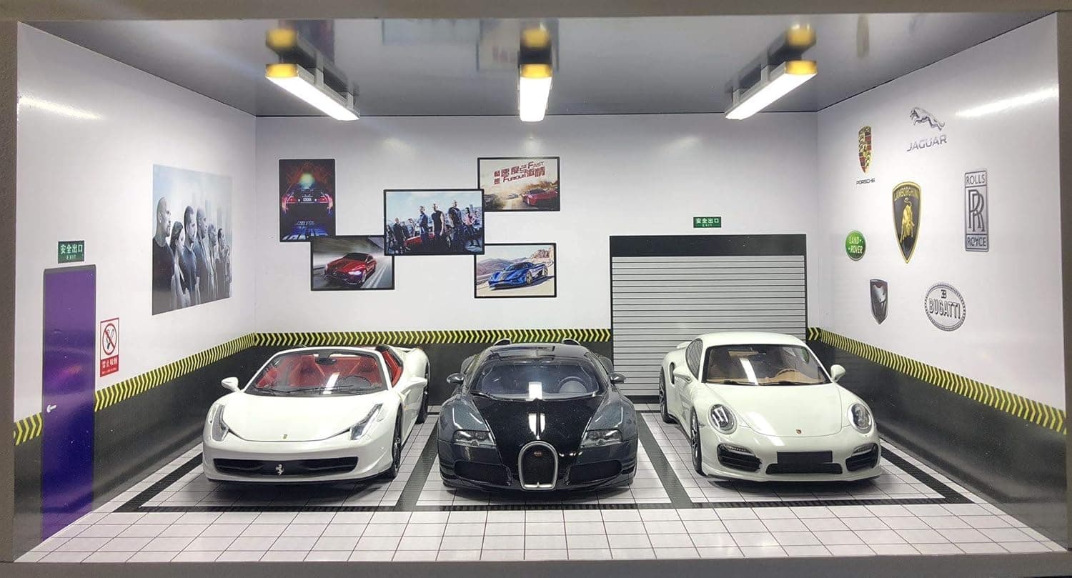 1:18 Car Model Vending machineAcrylic Collectibles Countertop Display Three Parking Spaces LED Lamp Plate with USB Connection for 1/18 Diecast Model Car (Excluding car Models)