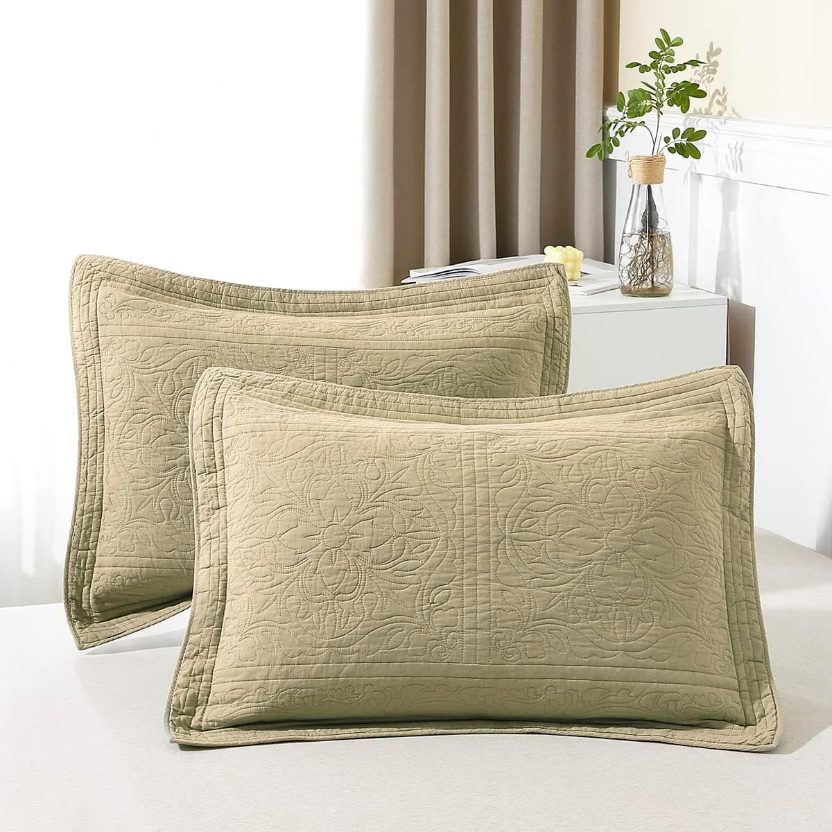WINLIFE 100% Cotton Quilted Pillow Sham Floral Printed Pillow Cover King Size (Khaki)