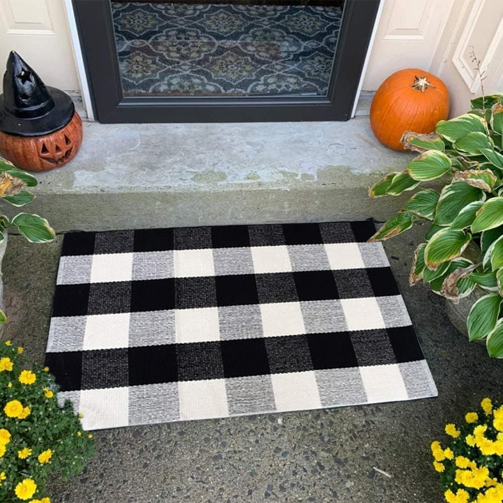 ABREEZE Black and White Rug,Buffalo Plaid Rugs Washable Buffalo Check Rug Farmhouse Door Mats Welcome Doormats Indoor/Outdoor Front Porch Rugs,23.6"x35.4"