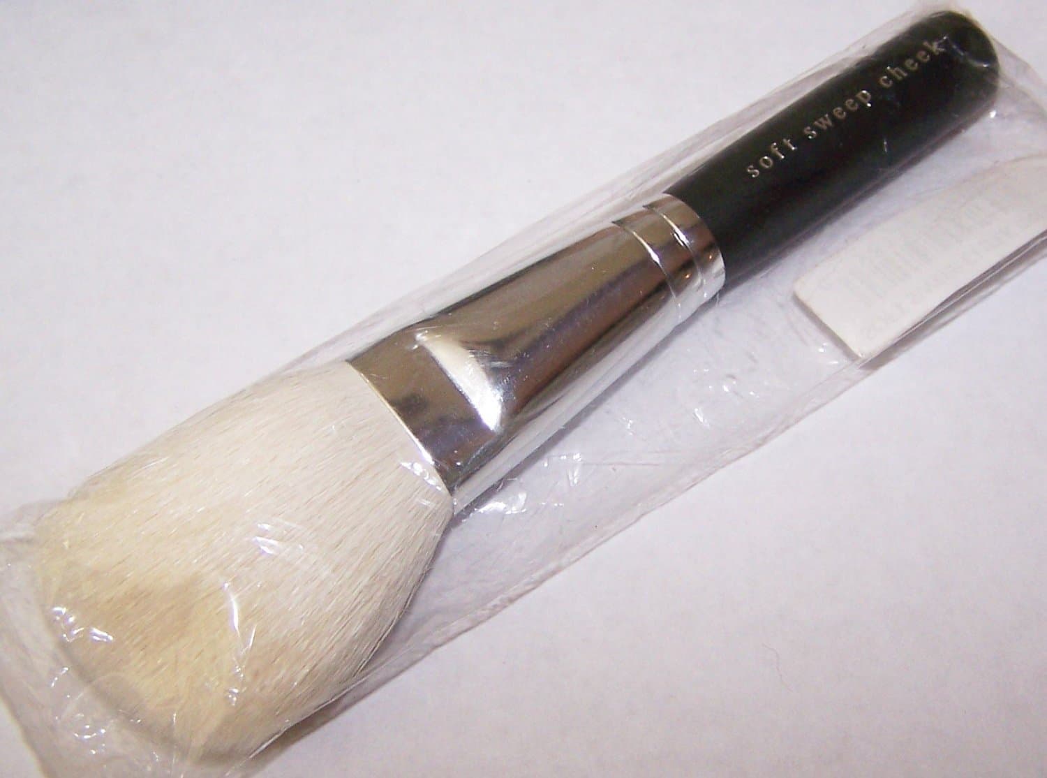 Bare Escentuals Soft Sweep Cheek Brush