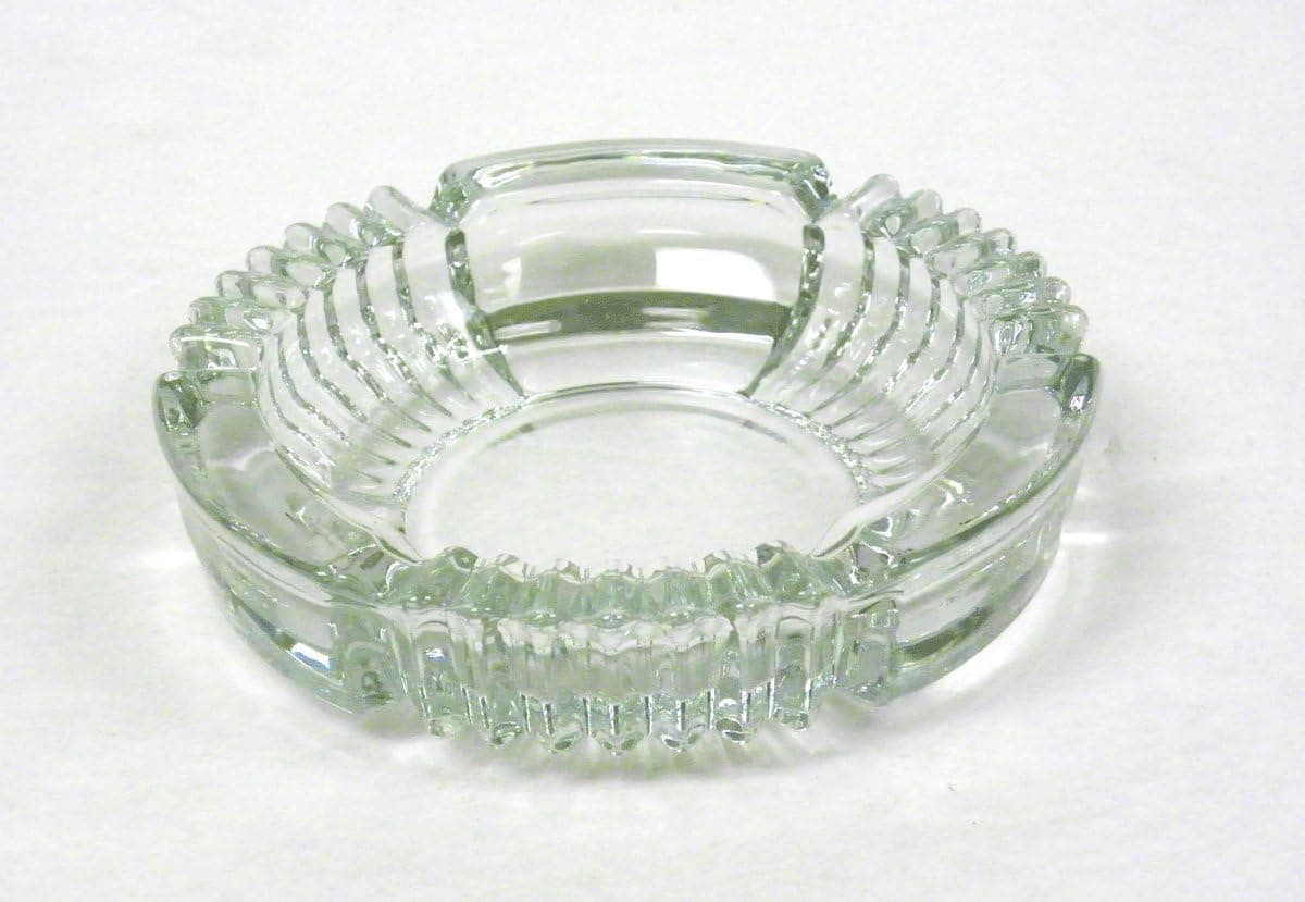 THE UM24 Round Crystal Cut Glass Tabletop Ashtray
