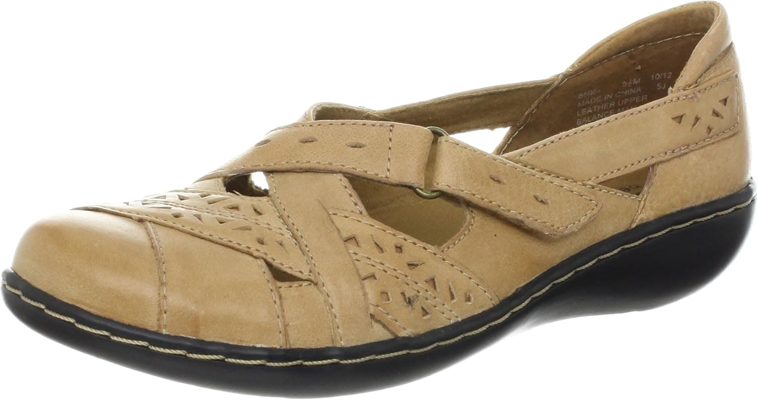 Clarks Women's Ashland Rivers