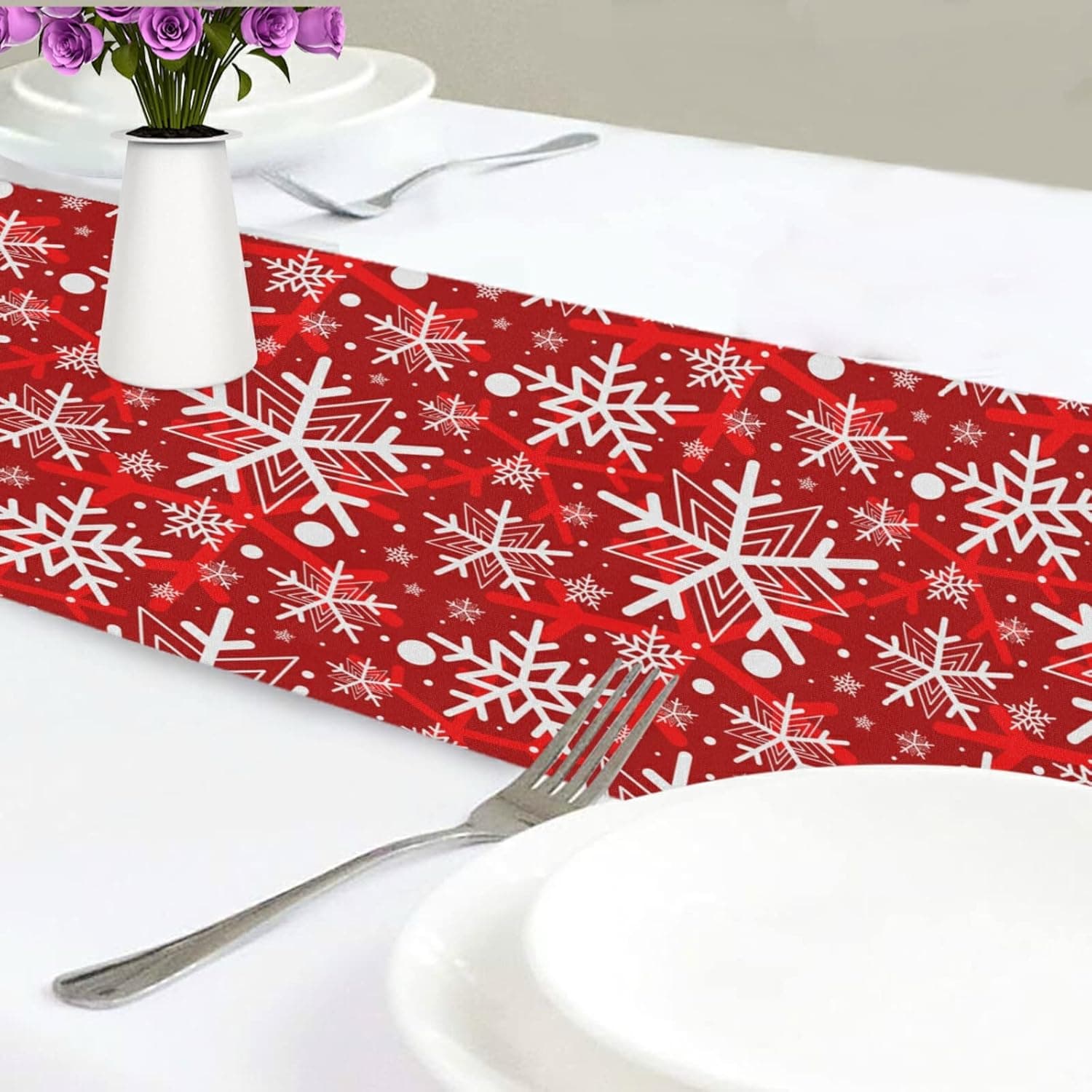 Winter Snowflake Red Table Runner 90 Inches Christmas Snowflakes Snow Runner for New Year Dining Table Kitchen Holiday Rustic Seasonal Farmhouse Party Decor Washable