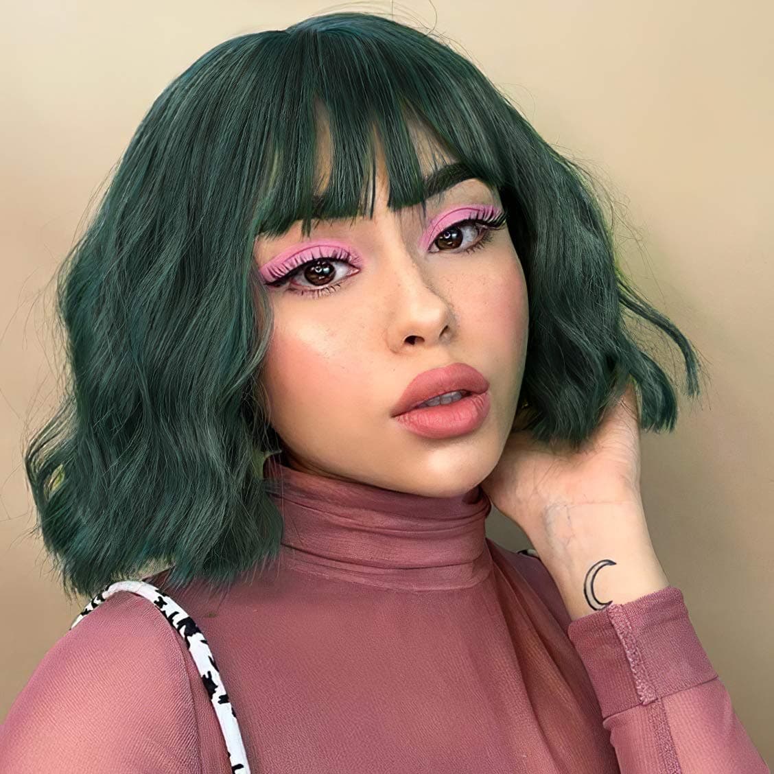 Short Wavy Bob Wig with Air Bangs for Women, 14 Inch Mix Green Shoulder Length Curly Wavy Synthetic Wig Natural Looking Bob Wig Heat Resistant Cosply Hair Daily Use (14 inch, Mix Green)