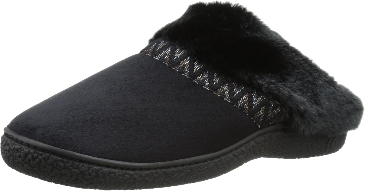 isotoner Women's Microsuede Hazel Hoodback Flat