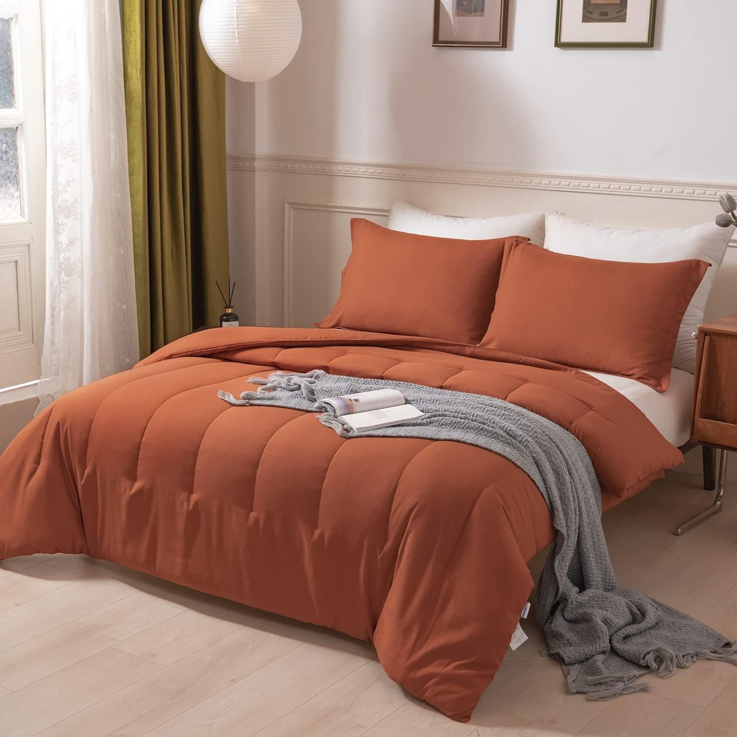 SLEEPBELLA King Comforter Set, Burnt Orange Microfiber Fluffy Comforter, Luxurious Terracotta Bedding Super Soft 3 Pieces (1 Comforter, 2 Pillowshams)