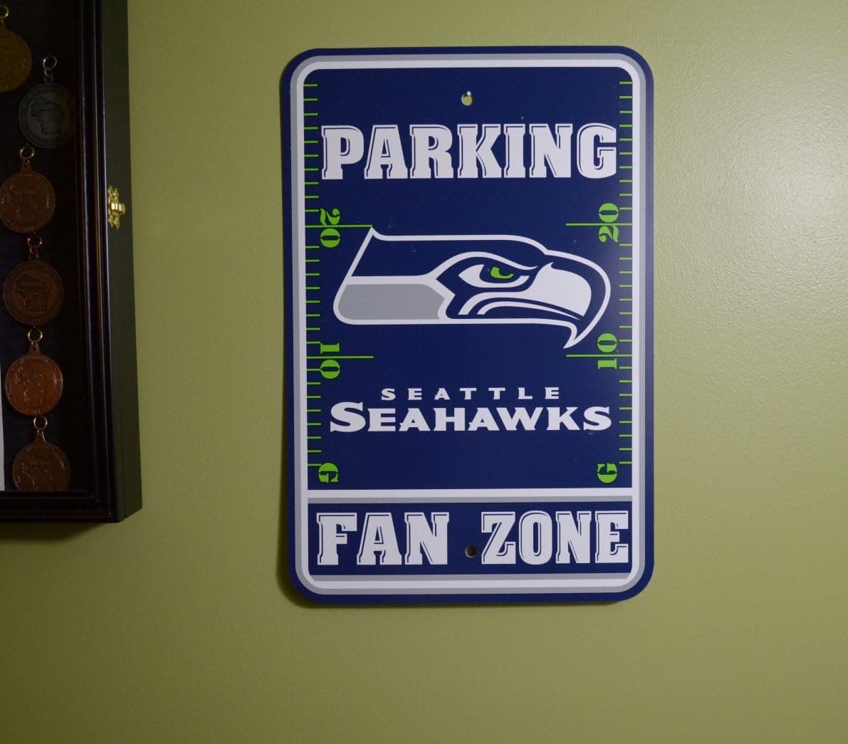 Fremont Die Official National Football League Fan Shop Authentic NFL Parking Sign (Seattle Seahawks)