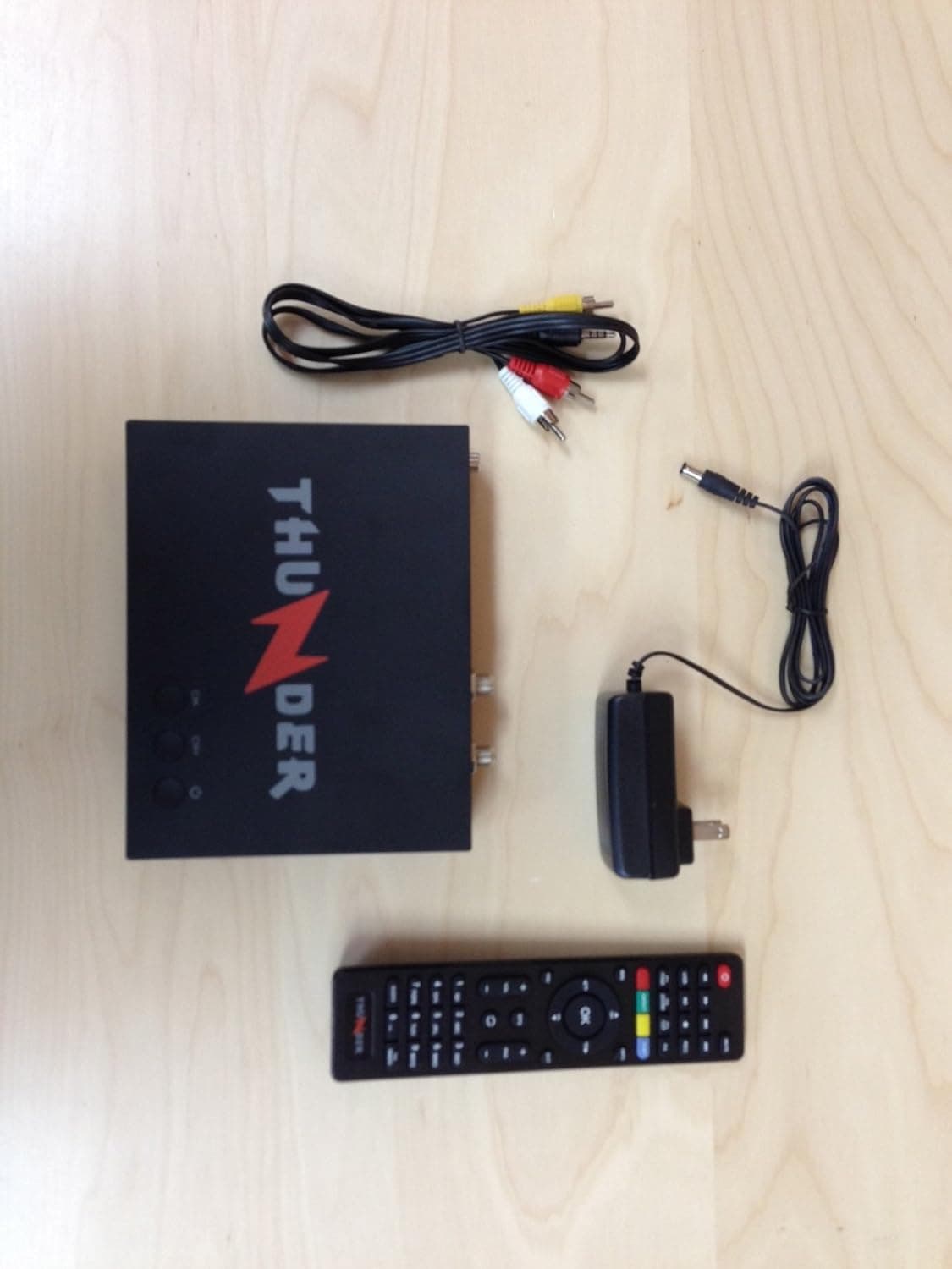 Azbox Thunder Hd Twin T H U N D E R