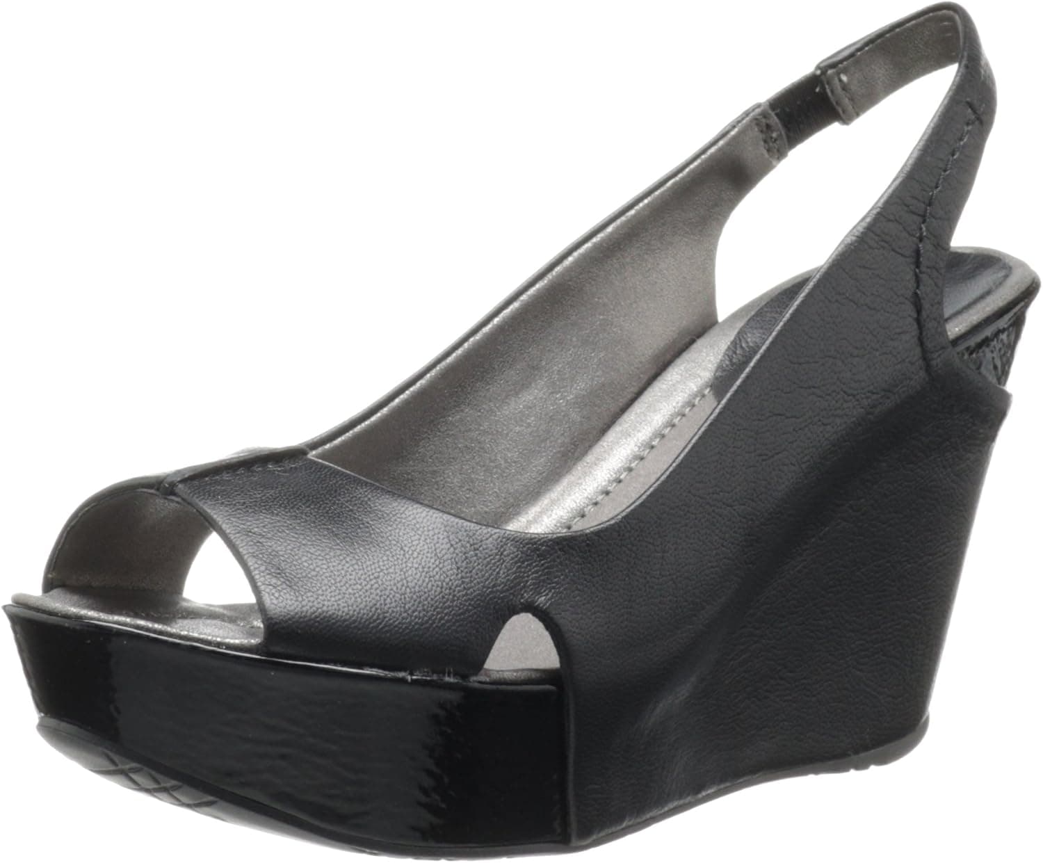 Kenneth Cole REACTION Women's Sole Envy Wedge Pump