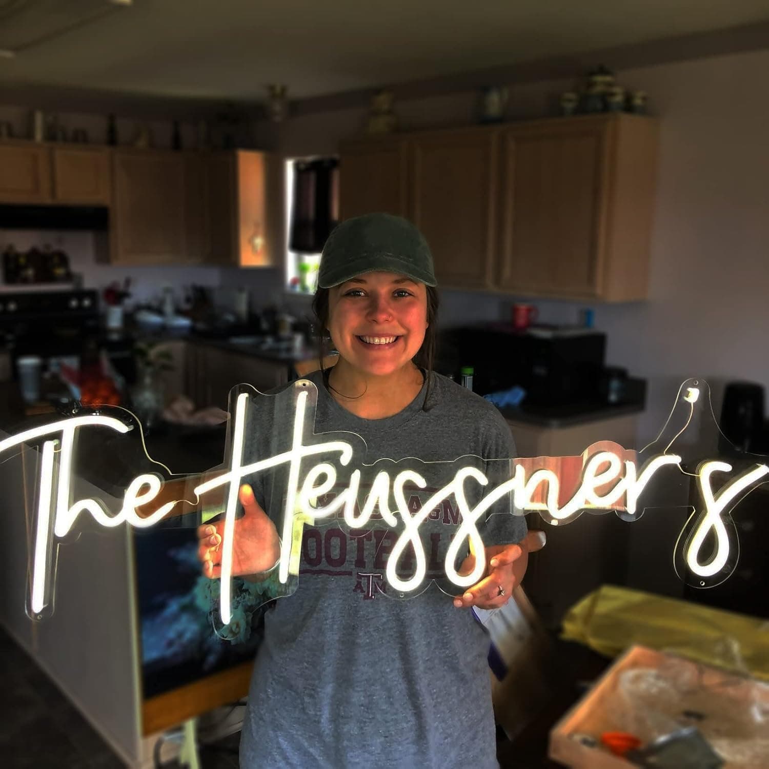 FIREOCITY Neon Signs Custom, Personalized Neon Signs for Decoration, Gift, Party, Event, Company Logo or Business Signs neon Signs(1Row Text 48inch Length)