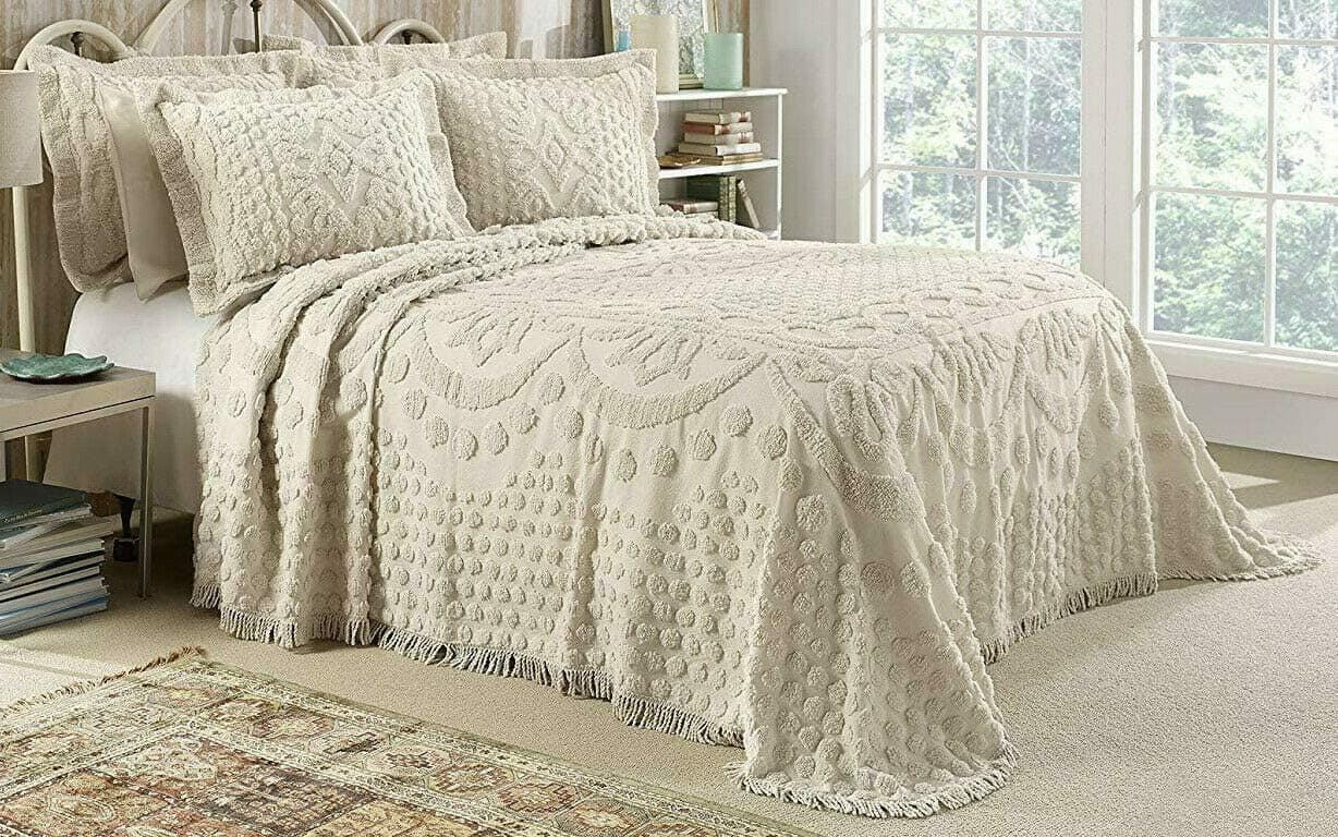 Style Master Kingston Tufted Floral Chenille Bedspread and Pillow SHAM Set, All Cotton (Beige, King)