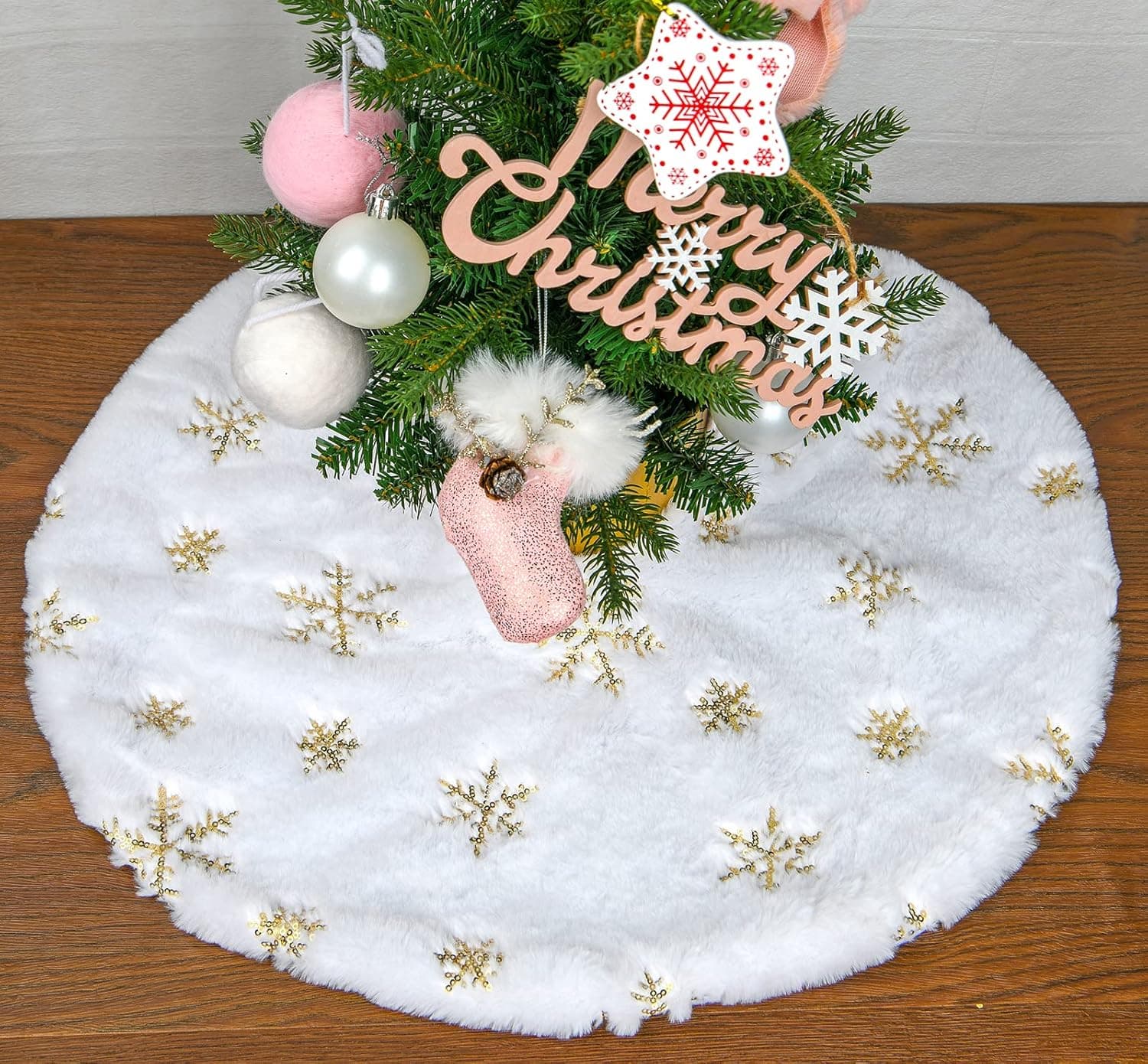 Faux Fur Christmas Tree Skirt,24 inches Luxury Tree Skirt with Gold Snowflake Sequin, Christmas Decorations Holiday Thick Plush Tree Xmas Ornaments(White and Gold,24 Inch)