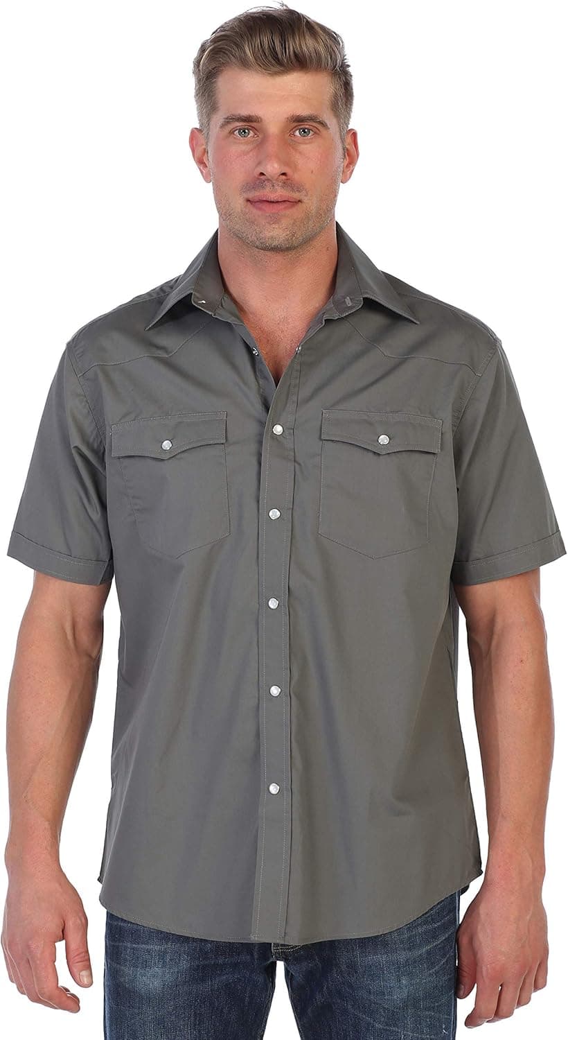 Gioberti Mens Casual Western Solid Short Sleeve Shirt with Pearl Snaps