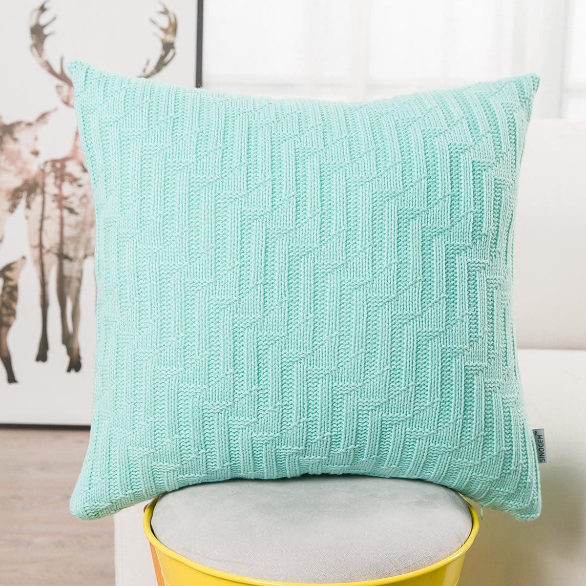 SINOGEM Spring Decorative Soft Handmade Knit Cushion Covers Throw Pillow Cover for Living Room 18 x 18 Inches Square (Zigzag, Green)