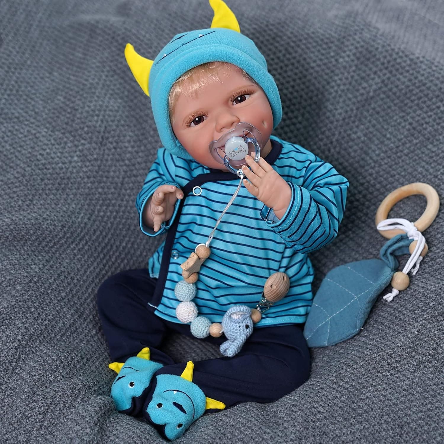 JIZHI Lifelike Reborn Baby Dolls Boy - 20-Inch Real Baby Feeling Realistic Newborn Baby Dolls Brown Eyes Handmade Real Life Toddler Dolls with Toy Accessories Gift Set for Kids Age 3+ & Collection