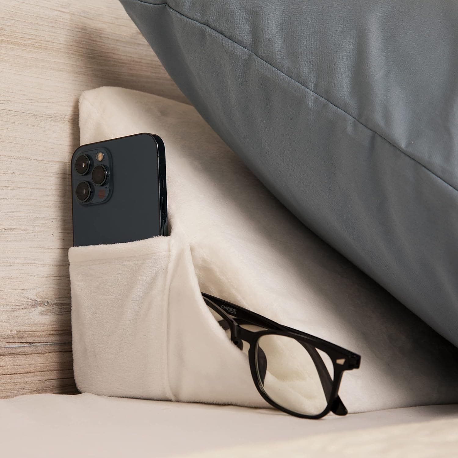 Goldie | Wedge Pillow | Queen Size | Foam Gap Filler | Headboard Pillow | Pillow Stopper | Huge Storage Pockets | Medium Firm Foam | Long Triangle Bolster | Positioner Pillow | US Based Brand