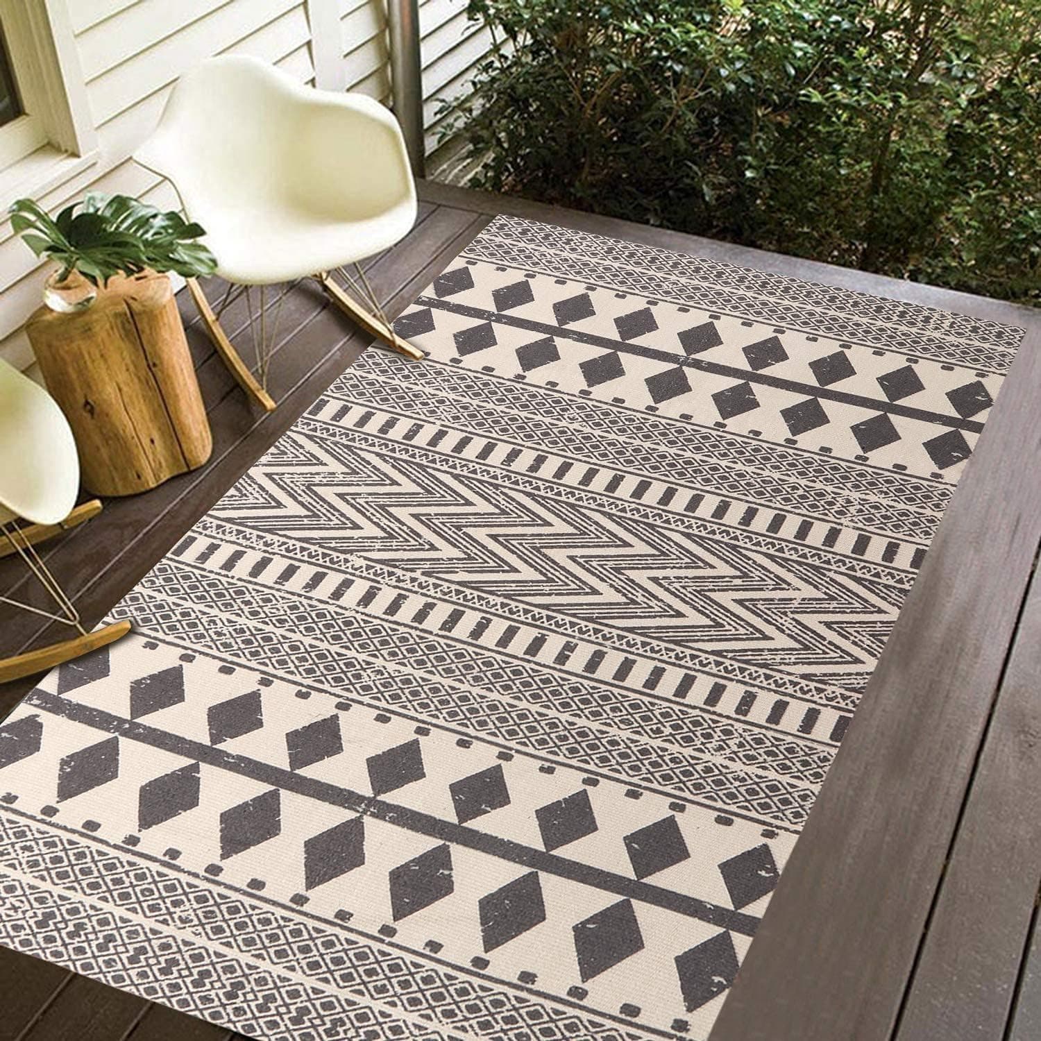 KIMODE Moroccan Cotton Area Rug 3' x 5'| Fringe Throw Rugs| Hand Woven Diamond Print Tassel Collection Rugs| Entryway Floor mat | Washable Indoor Floor Runner Rug| Bedroom Living Room Carpet