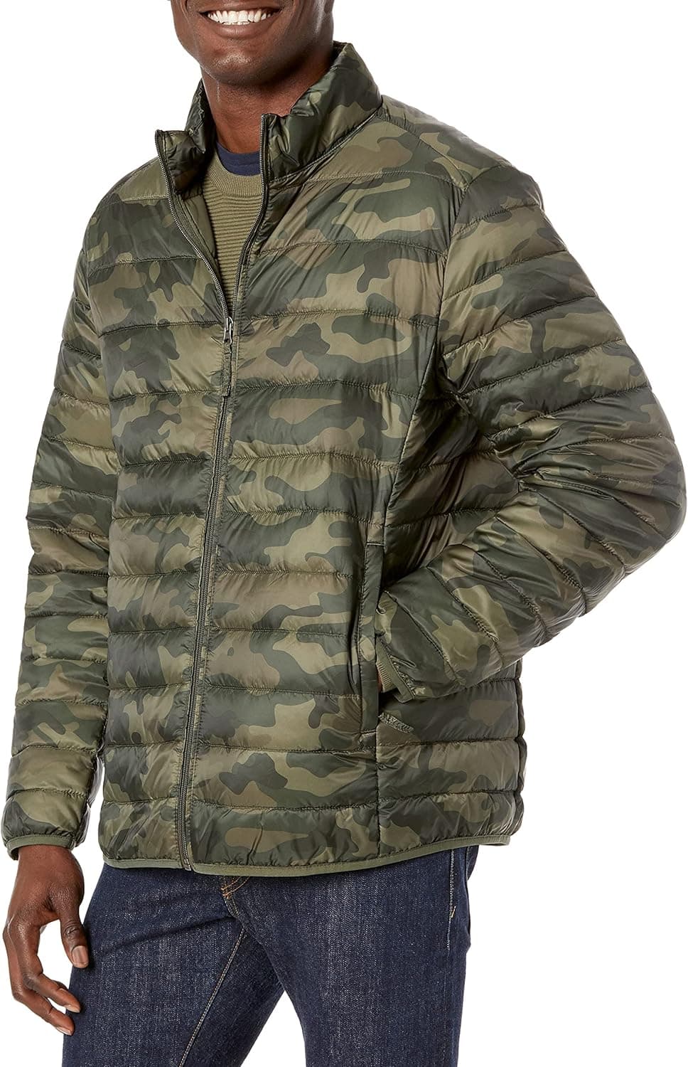 Amazon Essentials Men's Packable Lightweight Water-Resistant Puffer Jacket (Available in Big & Tall)