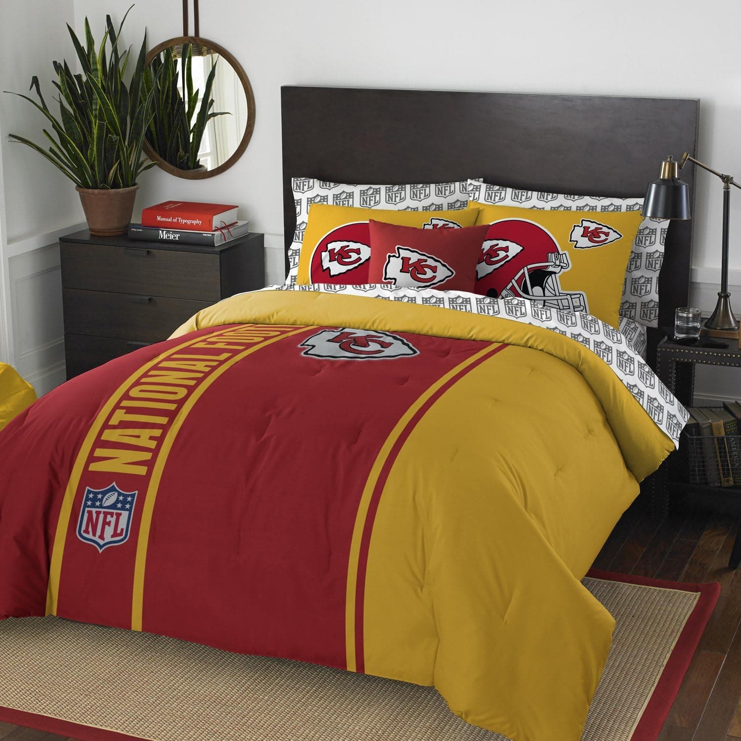 Officially Licensed NFL Full Size Bed in a Bag Set, Multi Color, 76" x 86"