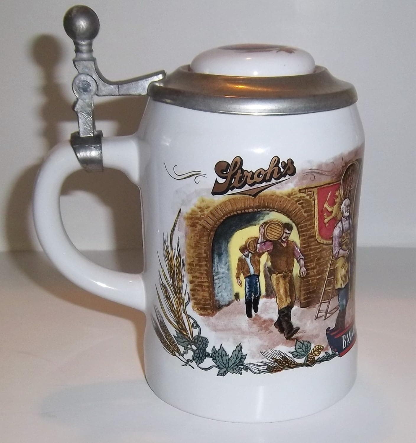 Strohs Lidded Beer Stein~Bavaria Collection Stein #3