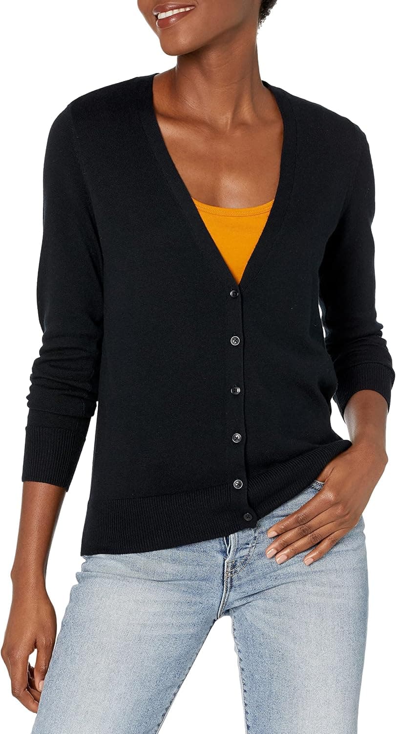 Amazon Essentials Women's Lightweight Vee Cardigan Sweater (Available in Plus Size)