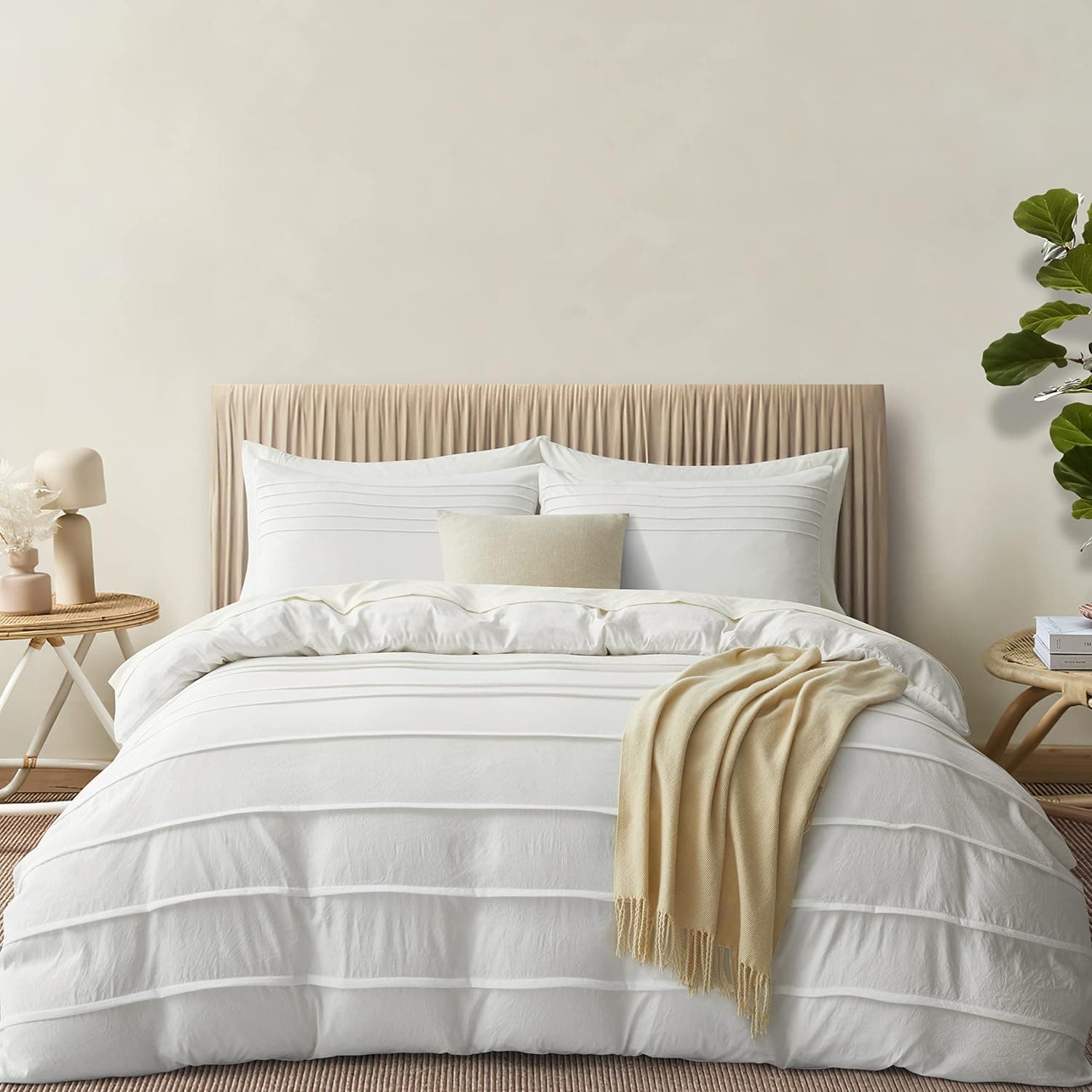 Oli Anderson White Duvet Cover King Size - Pleated King Duvet Cover, 3PCS Soft and Breathable Textured Bedding Set with Zipper Closure(White,104"x90")