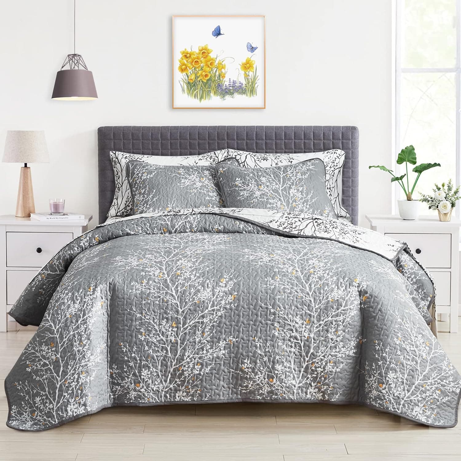 UOZZI BEDDING 3 Piece Reversible Quilt Set Gray White Branch with Yellow Dots Queen Full Size 88x88 Soft Microfiber Lightweight Summer Coverlet Bedspread for All Season (1 Quilt+ 2 Shams)