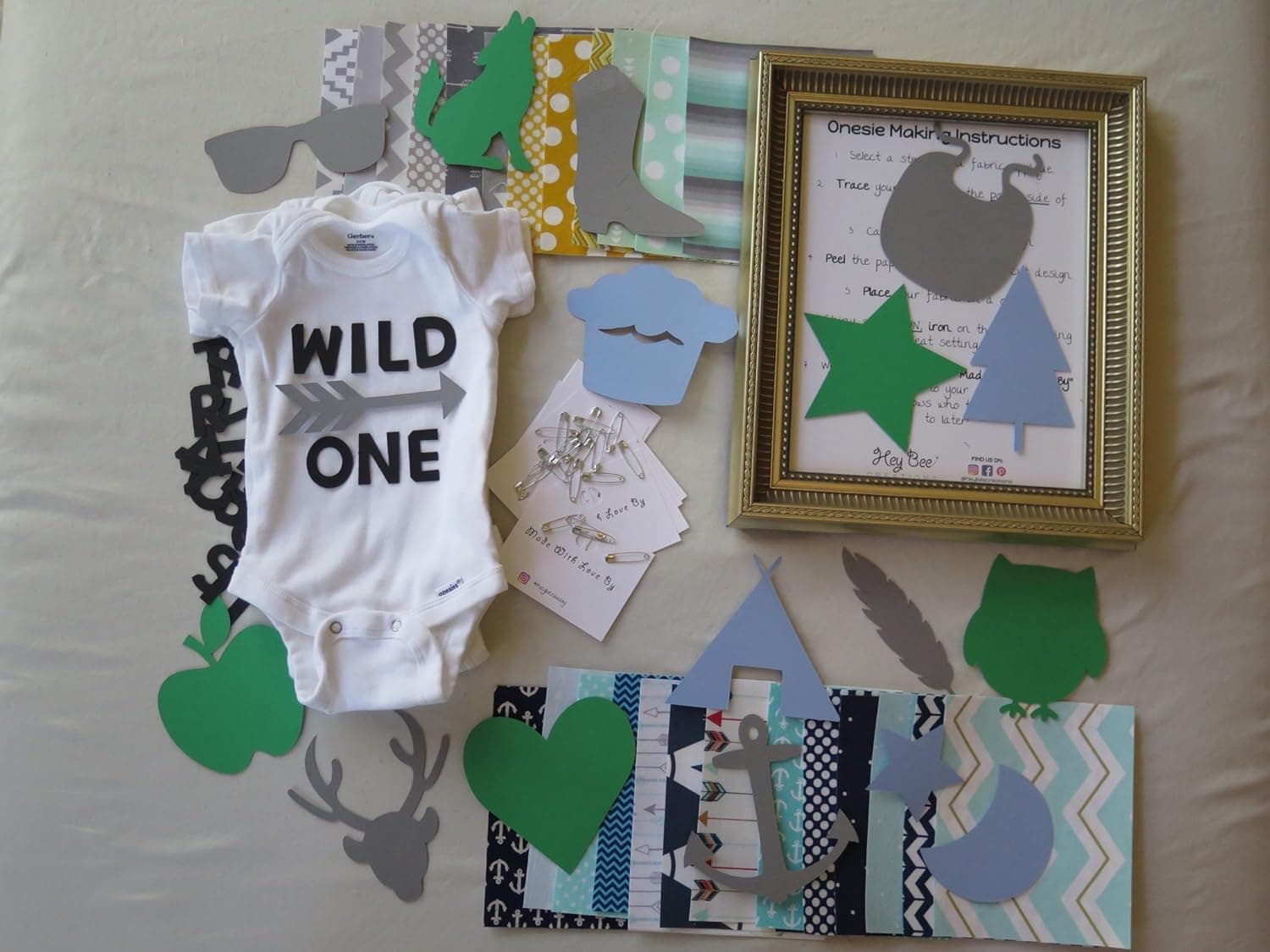 Hey Bee Creations Trendy BOY Theme-Baby Shower DIY Onesie Making Kit (25 Fabric Appliqués)