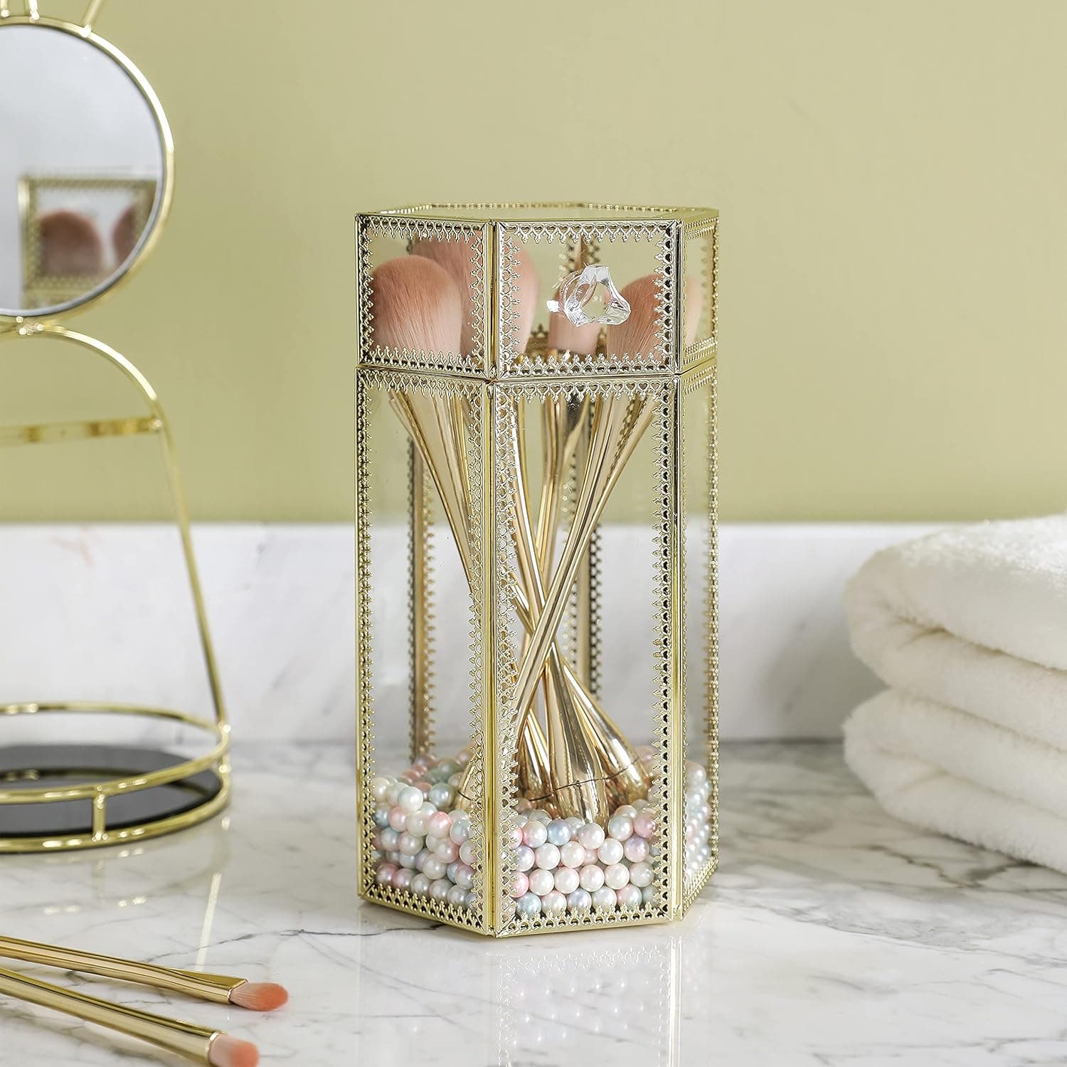 QL DESIGN Elegant Makeup Brush Holder, Clear Glass Makeup Organizer, Gold Makeup Brush Storage with Lid, Free Pearls