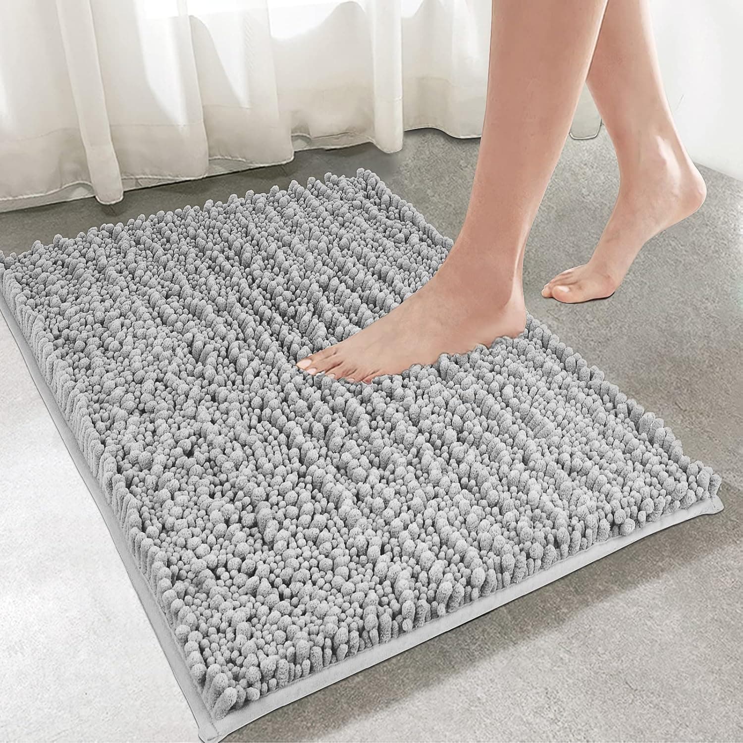 HolaDream Bathroom Rugs Bath Mat , 20” x 32” Absorbent Chenille Bath Rug Non-Slip Shower Mat Washable Shaggy Floor Mat for Shower and Tub , Grey