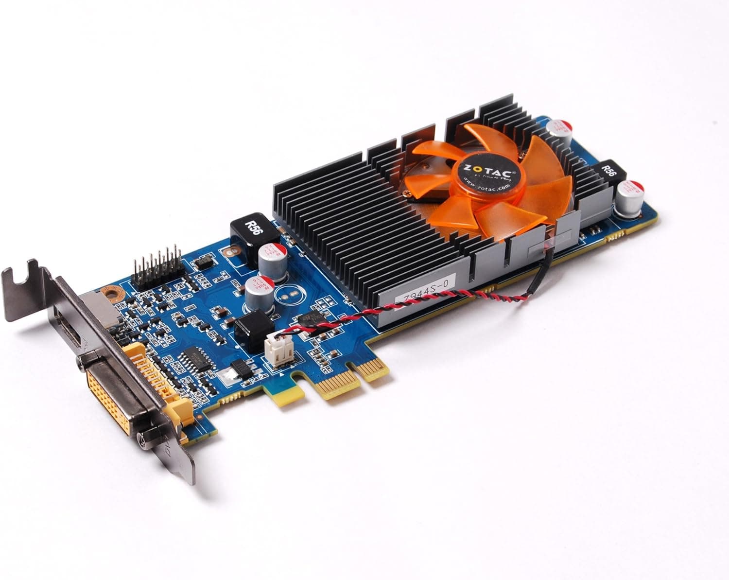 ZOTAC GeForce GT 218 512MB DDR3 PCI Express x1 DVI HDMI VGA Gaphics Cards GT218IONGPU-A-E