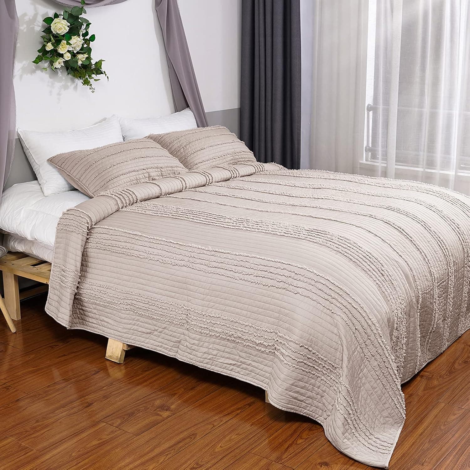 COMSLE 3 Pieces Quilted Throw Blanket King Size with Pillow Shams Set - Tassels Design Reversible Farmhouse Soft Blankets for Couch Bed, Lightweight Coverlet, Lap Quilt (108" x 90",Cappuccino)