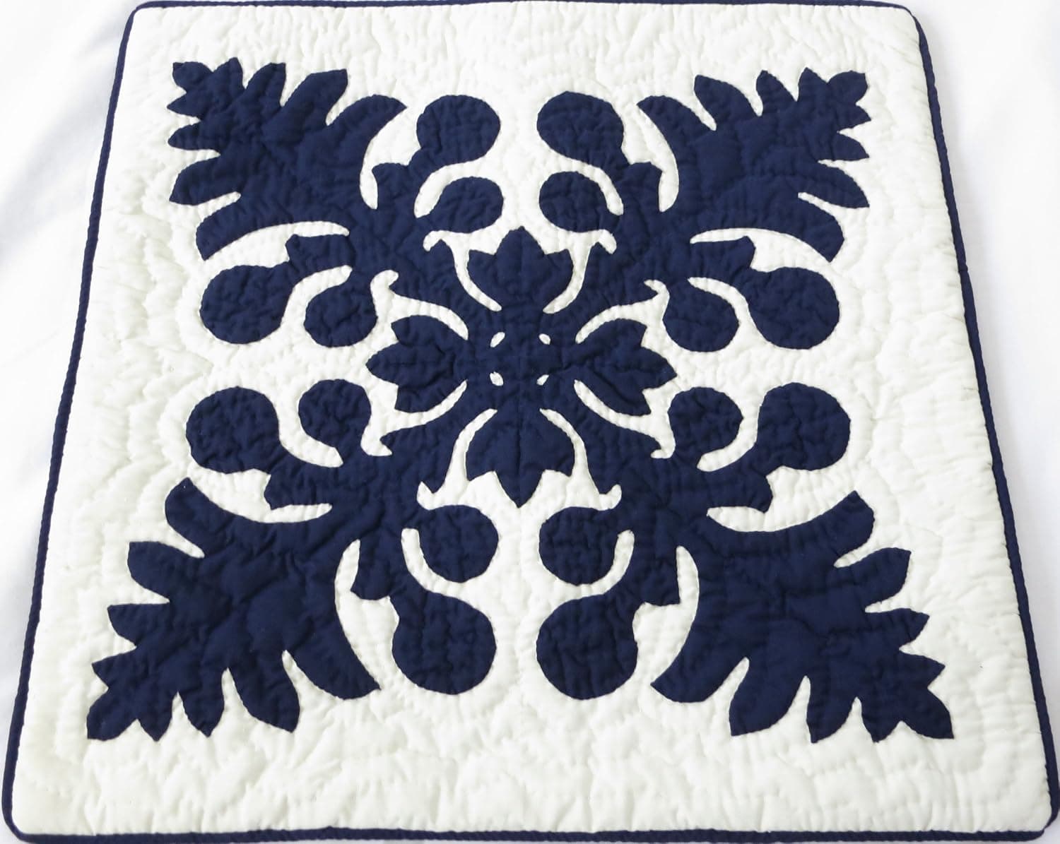 2 Hawaiian quilt throw pillow cover 18x18 100% hand quilted/100% hand appliqued
