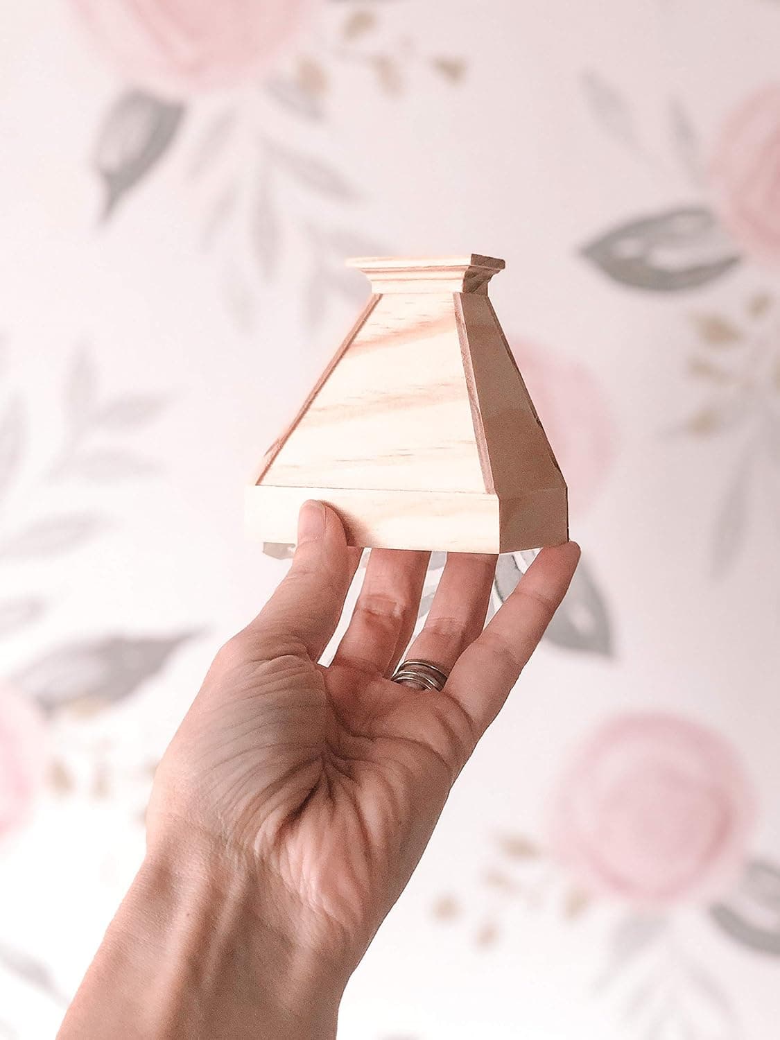 Macy Mae 1:12 Scale Dollhouse Wood Farm Style Hood