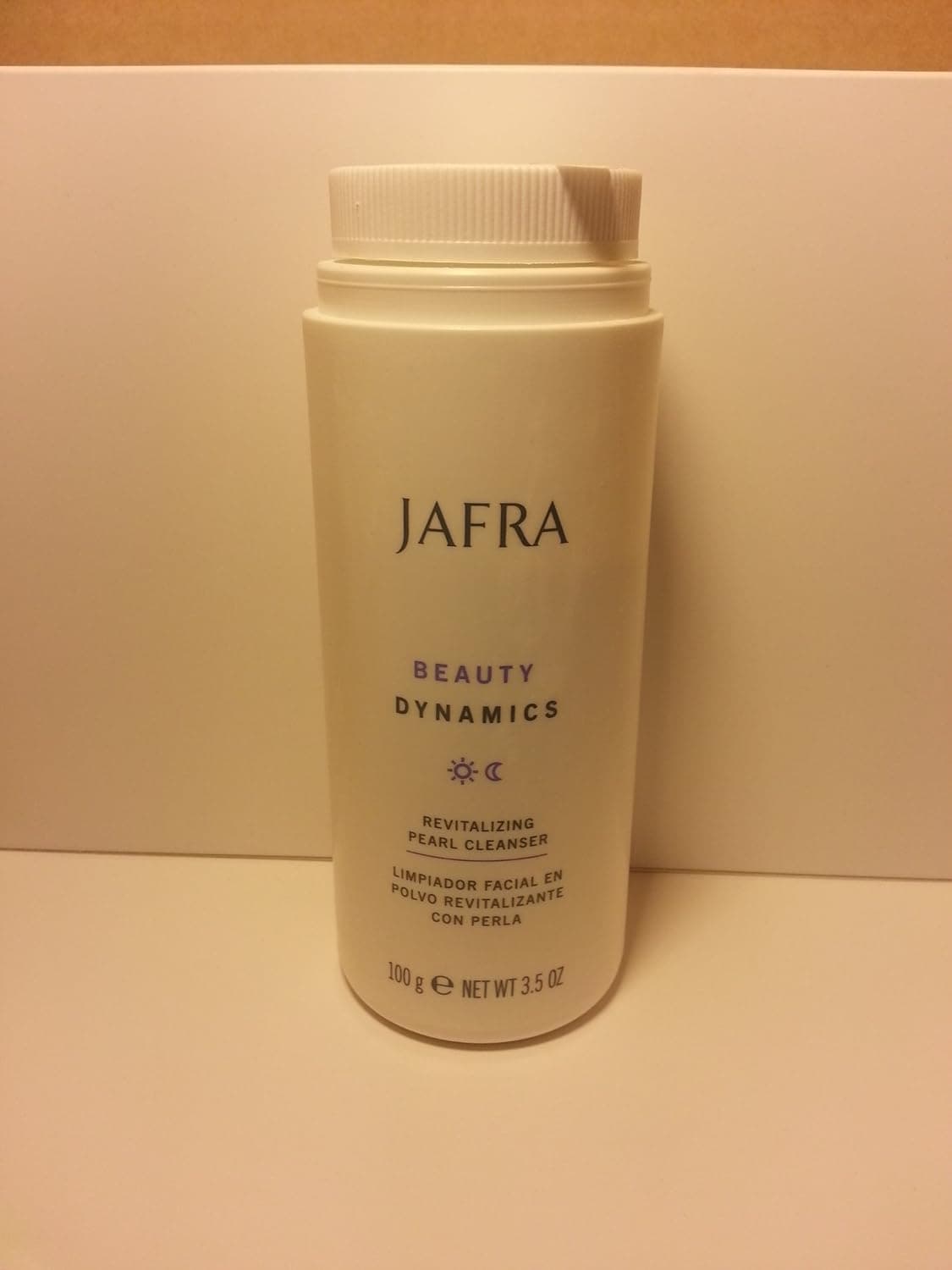 Jafra Revitalizing Pearl Cleanser 3.5oz (100g)