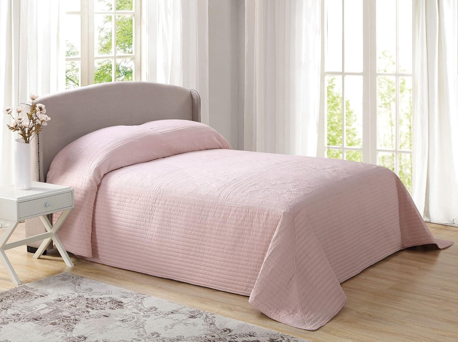 American Traditions French Tile Bedspread Blush, Queen