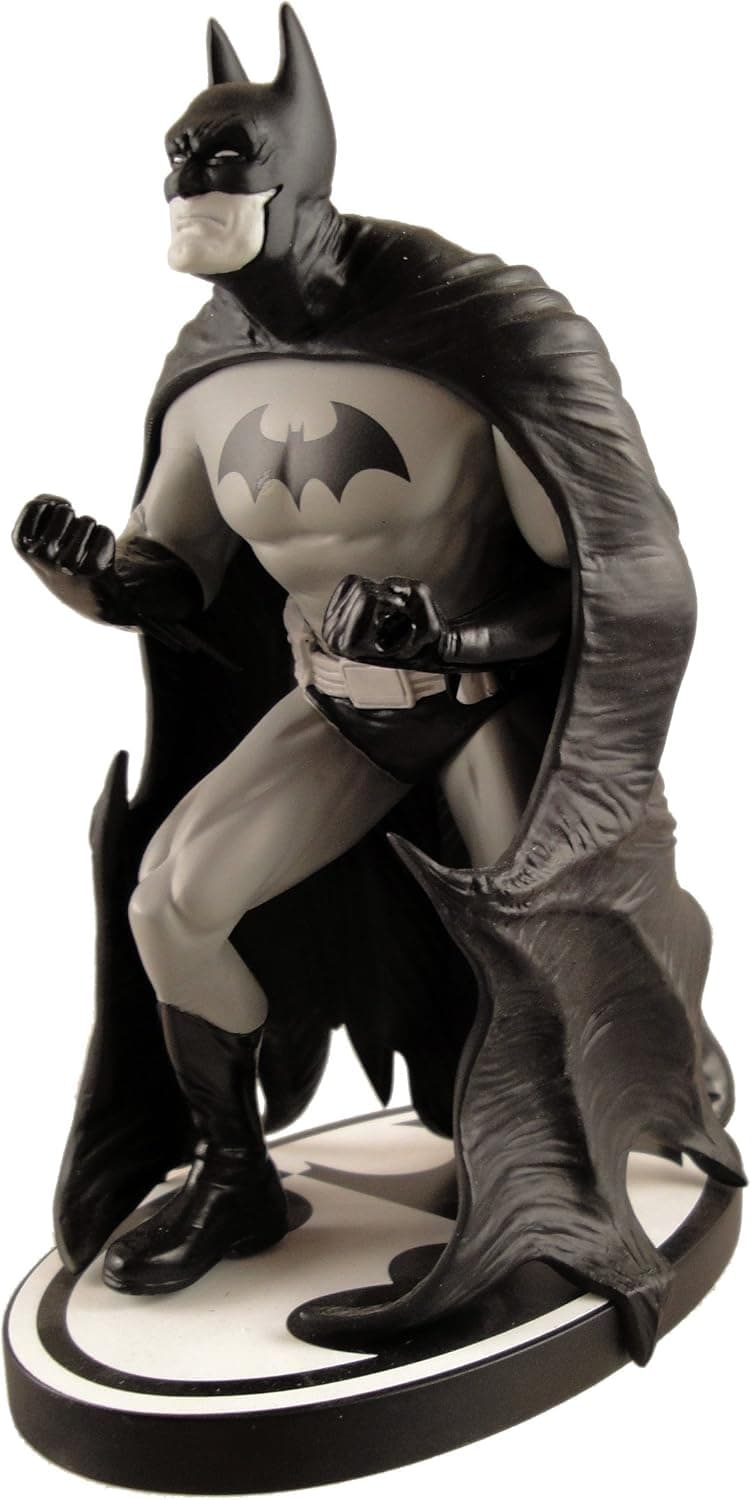 Batman: Black and White Ethan Van Sciver Statue
