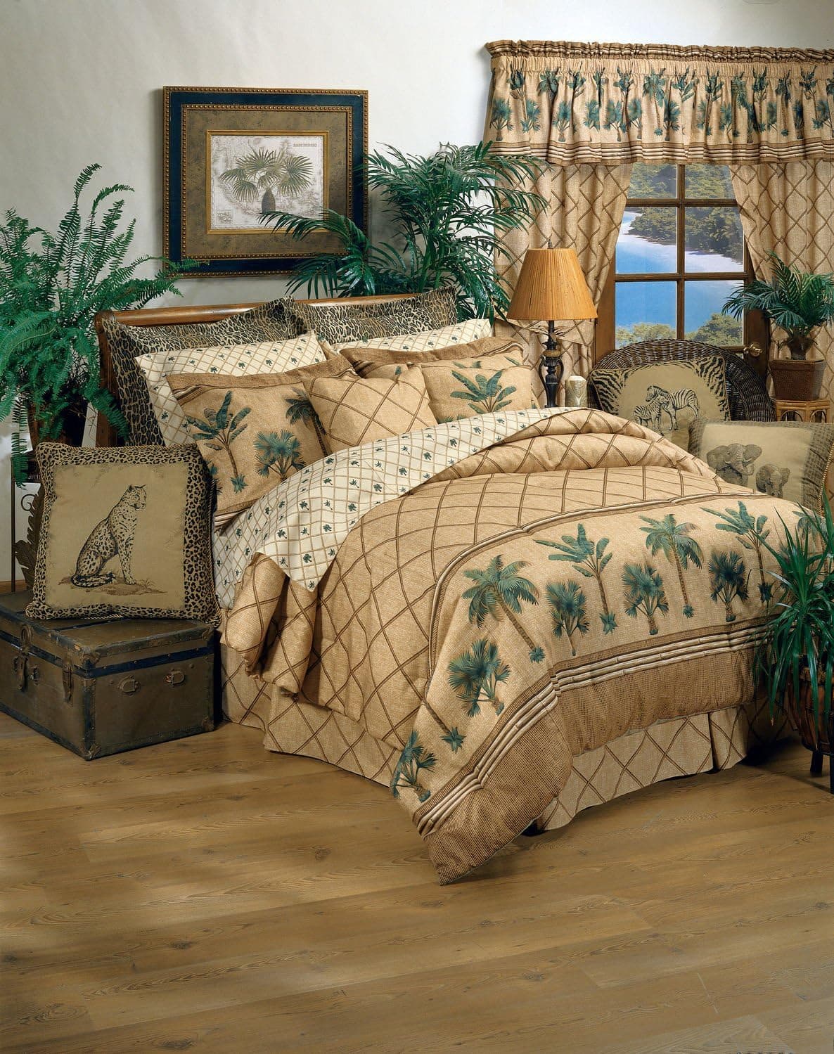 Kona Tropical Bedding 8 Pc King Comforter Set (Comforter, 1 Flat Sheet, 1 Fitted Sheet, 2 Pillow Cases, 2 Shams, 1 Bedskirt)